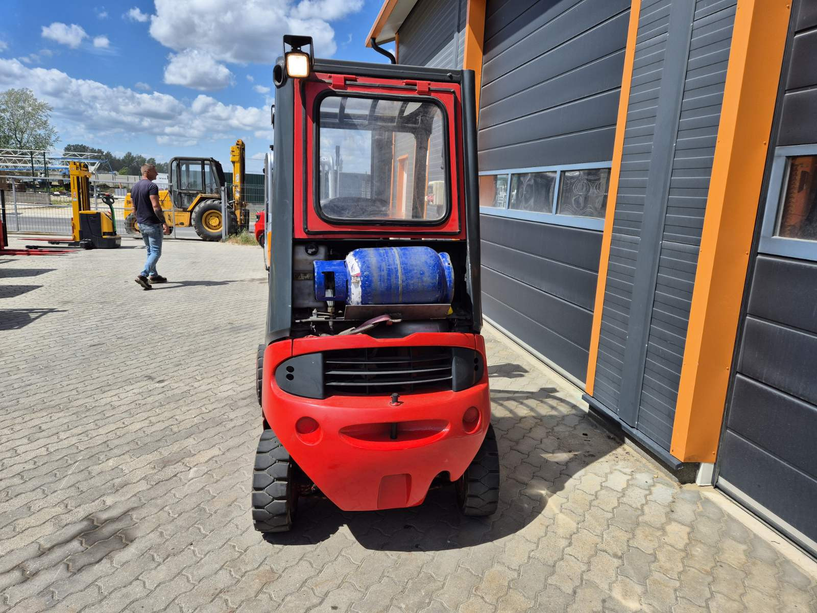Linde H18T-03