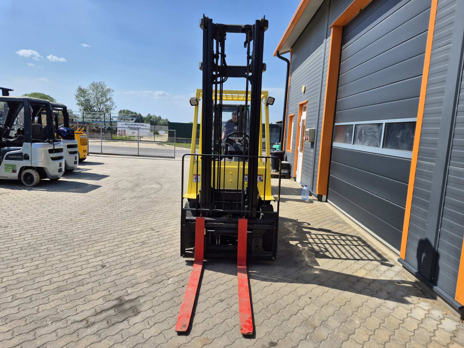 Hyster H2.00XM