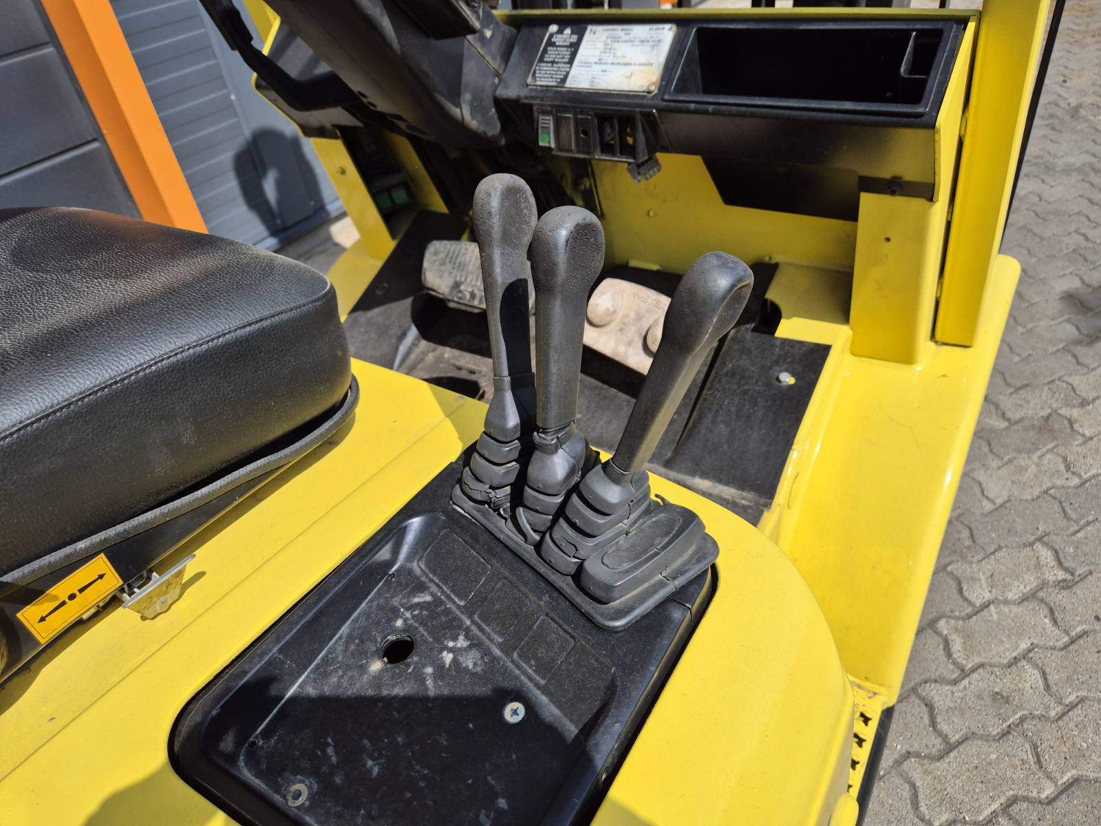 Hyster H2.00XM