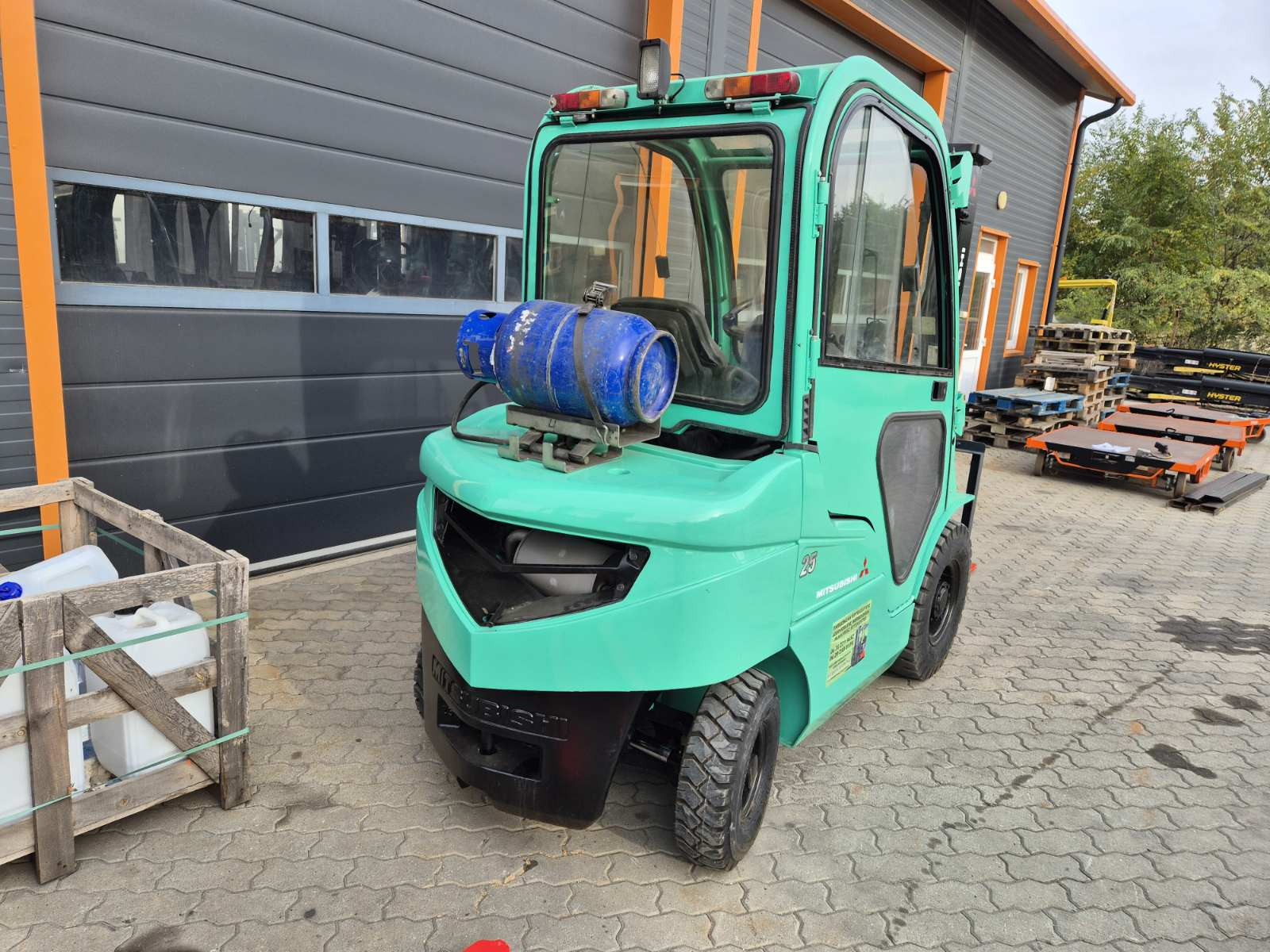 Mitsubishi FG 25N