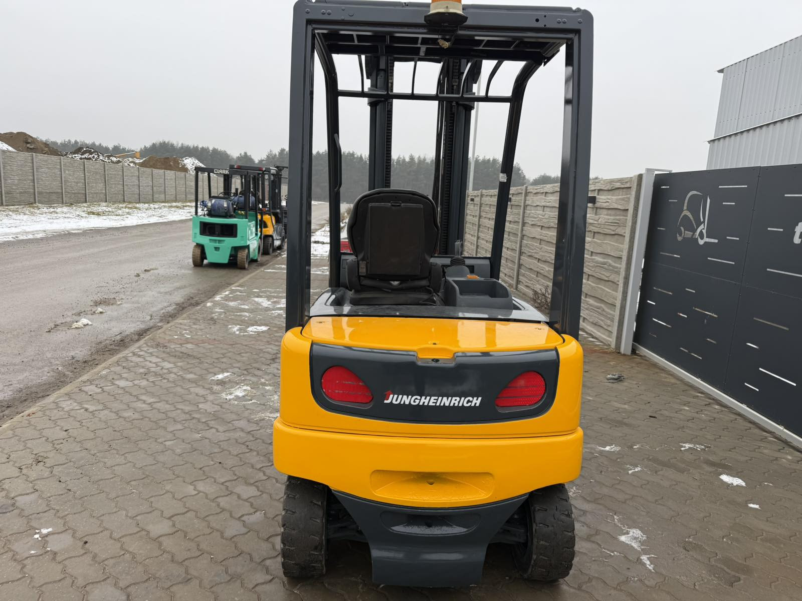 Jungheinrich EFG-VAC 30