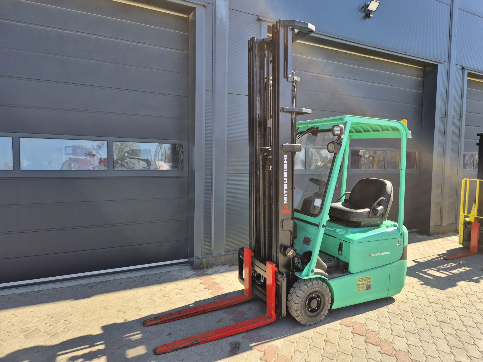 Mitsubishi FB 15KRT